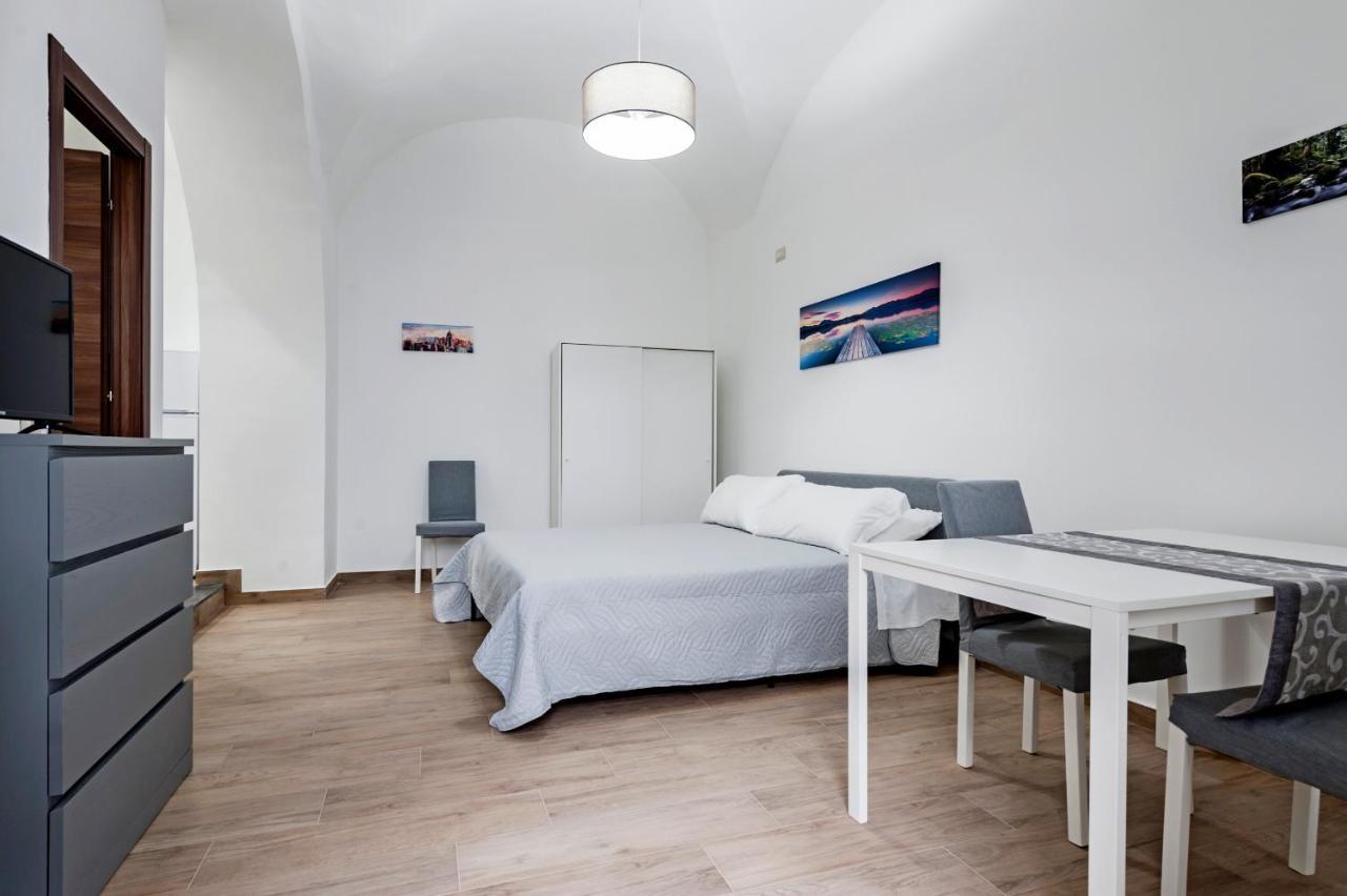 Trinita' 57 Apartments By Wonderful Italy คาตาเนีย ภายนอก รูปภาพ